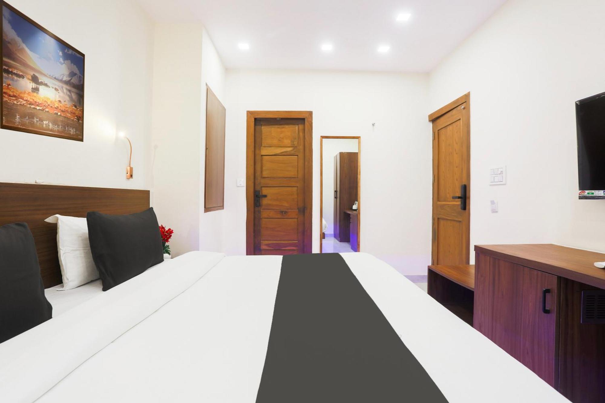 Super Townhouse Vikaspuri Hotel เดลี ภายนอก รูปภาพ